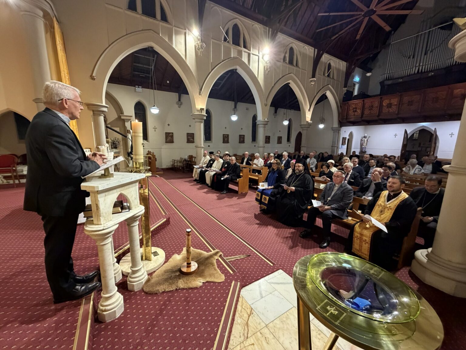 Bishop Michael leads ecumenical service - Catholic Diocese of Maitland ...